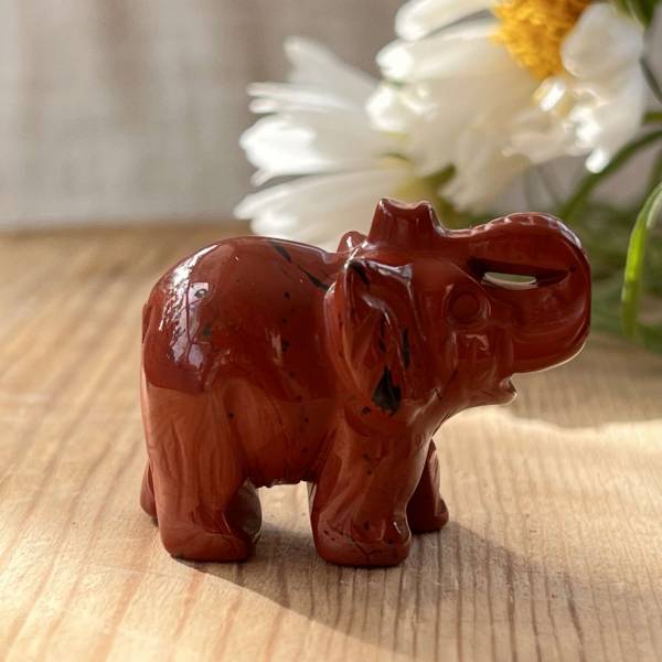 Red jasper elephant - Image 4