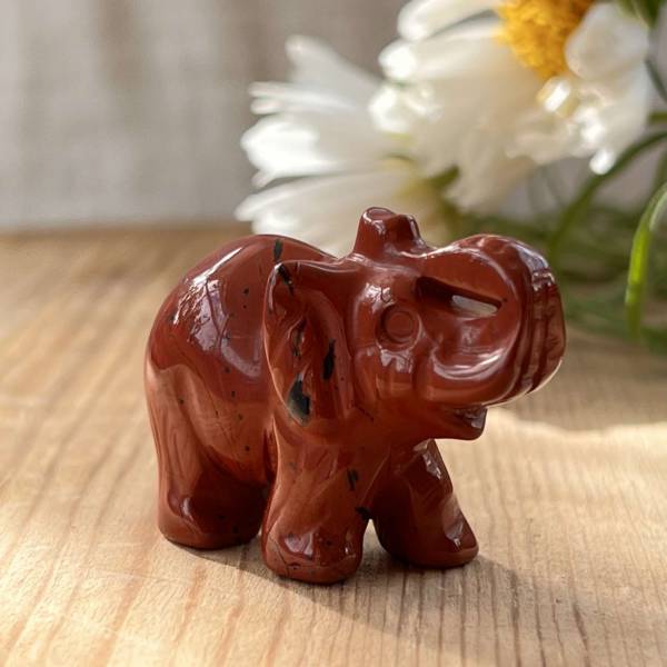 Red jasper elephant - Image 5