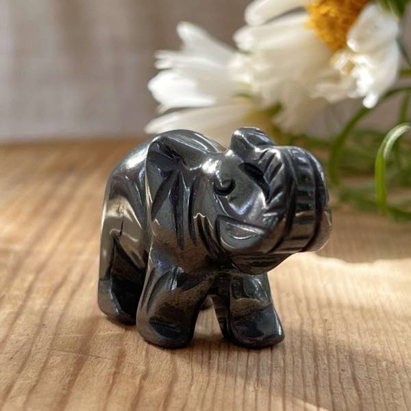 Hematite elephant - Image 2