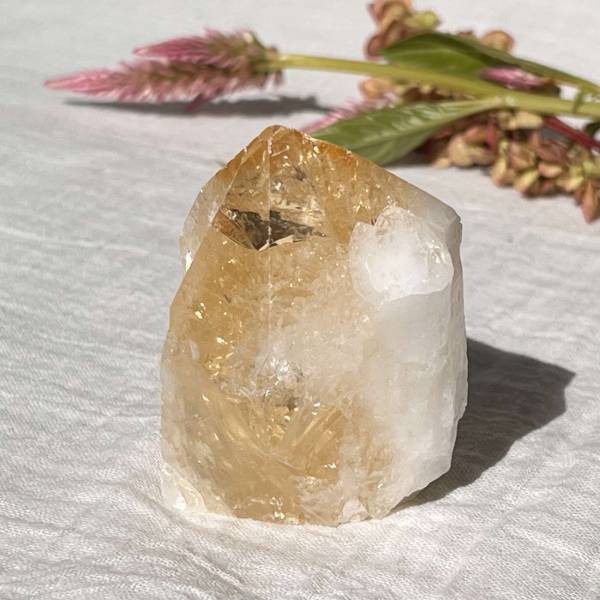 Citrine point