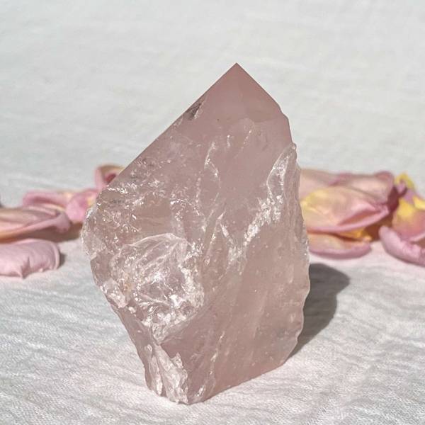 Rose quartz - part polished - Image 2