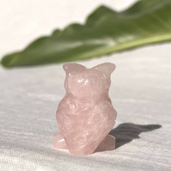 Rose quartz owl - Image 2