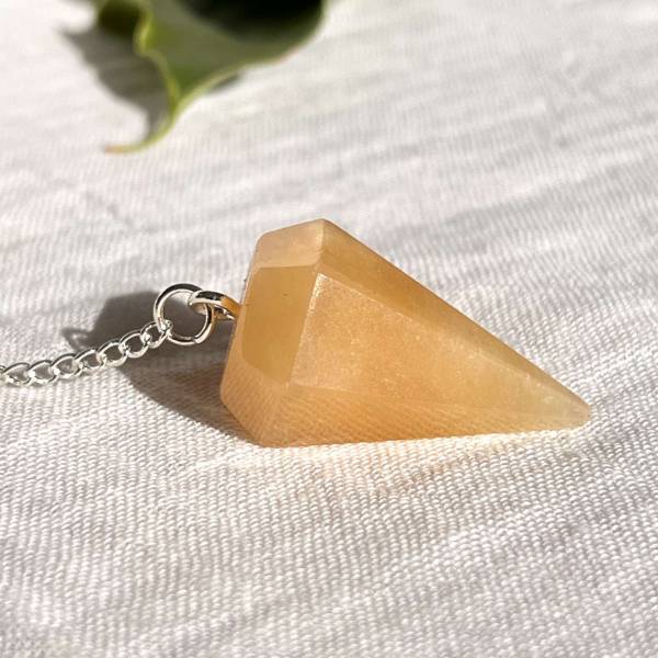 Orange calcite pendulum - Image 4