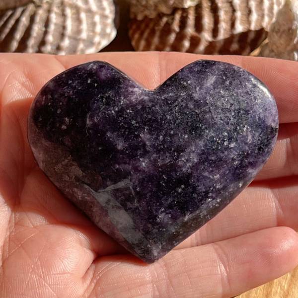 Lepidolite heart - Image 2