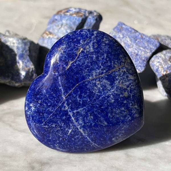 Lapis lazuli heart