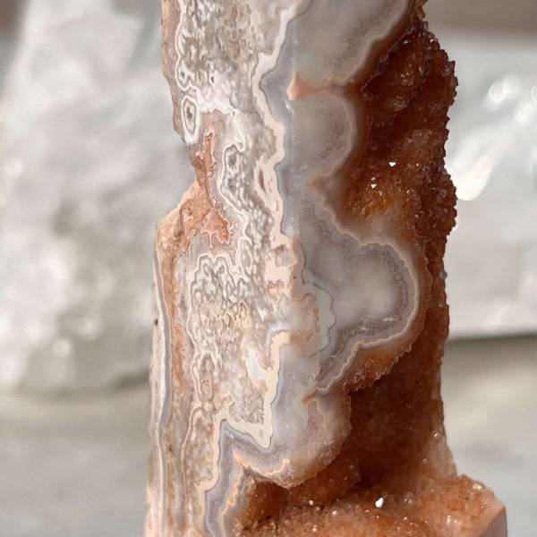 Crazy lace agate obelisk - Image 3