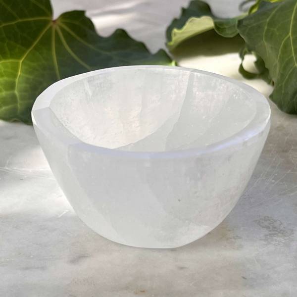 Selenite bowl