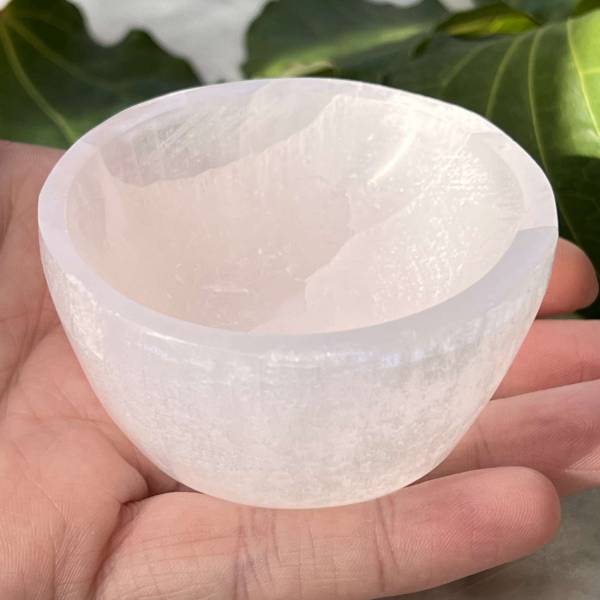 Selenite bowl - Image 2