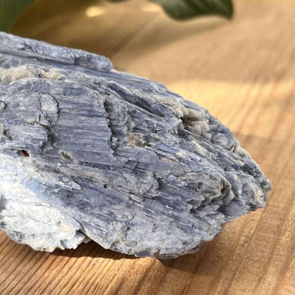 Blue kyanite - Image 2