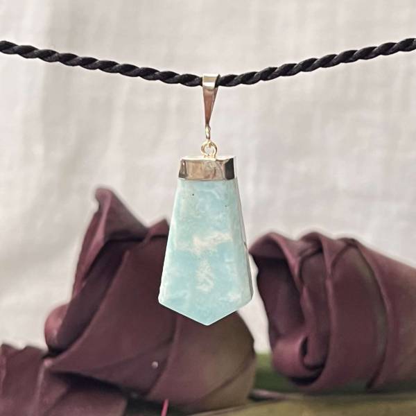 Caribbean calcite pendant