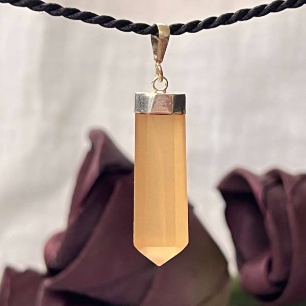 Honey calcite pendant - Image 2