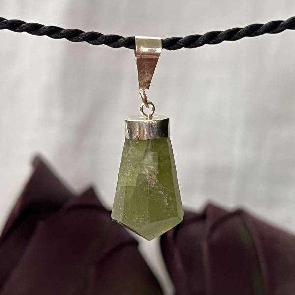 Peridot pendant - Image 2