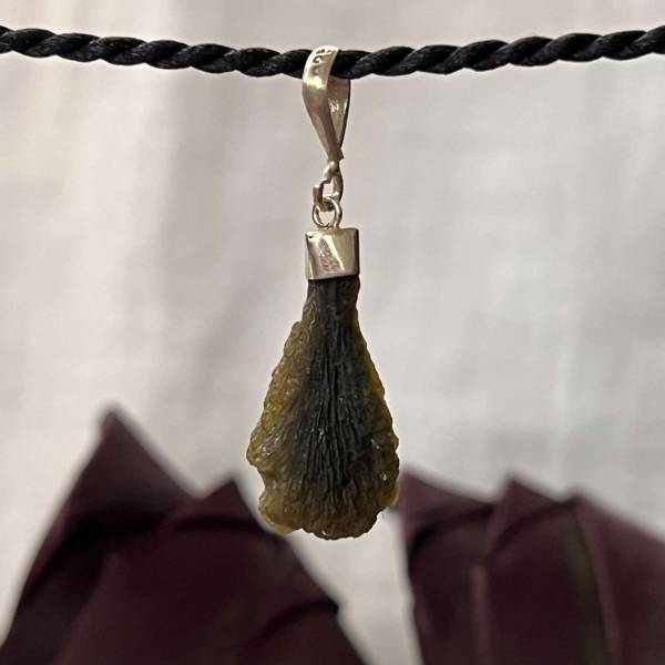 Epidote pendant - Image 2