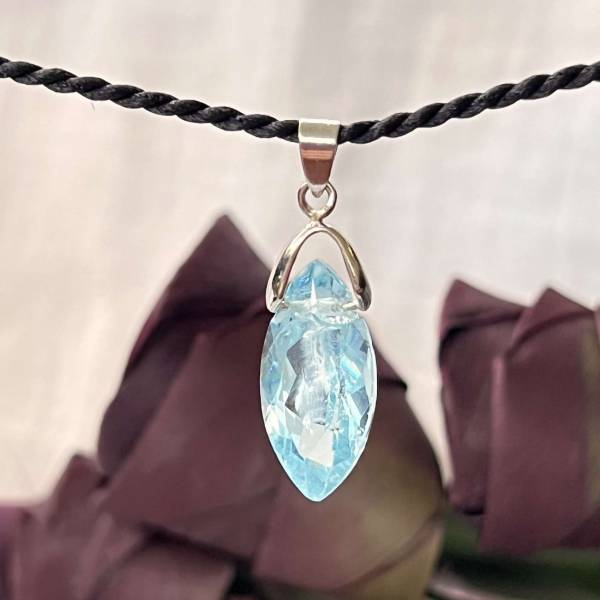 Blue topaz pendant