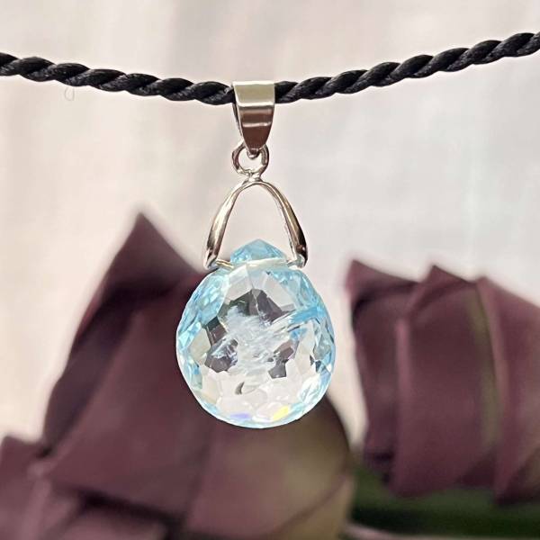 Blue topaz pendant - Image 2