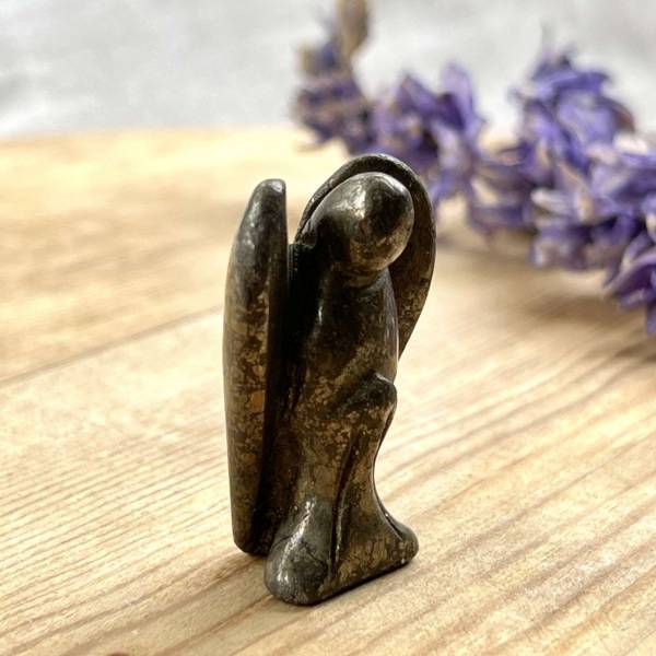 Iron pyrite angel - Image 4