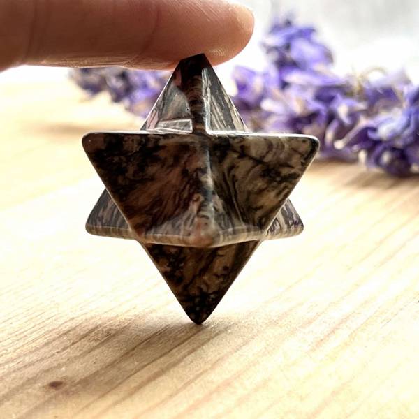 Rhodonite merkaba - Image 2