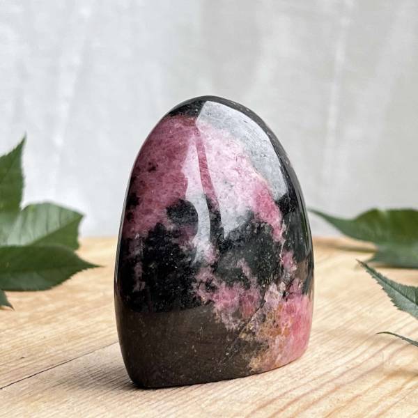 Rhodonite freeform - Image 4
