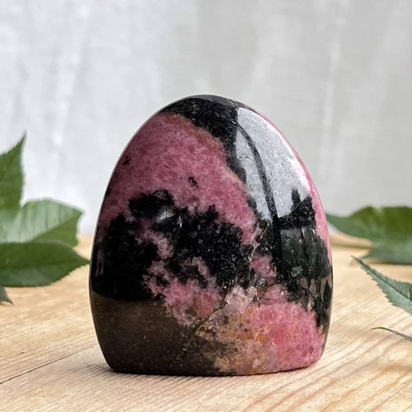 Rhodonite freeform - Image 5