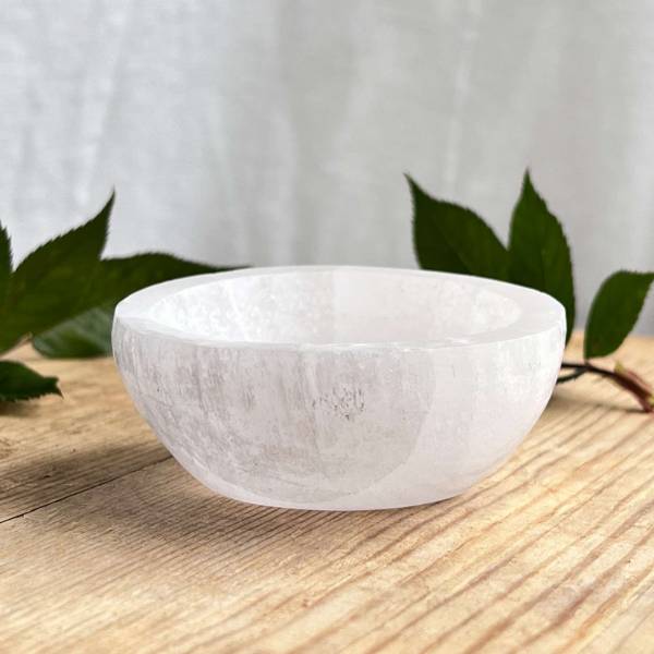 Selenite bowl