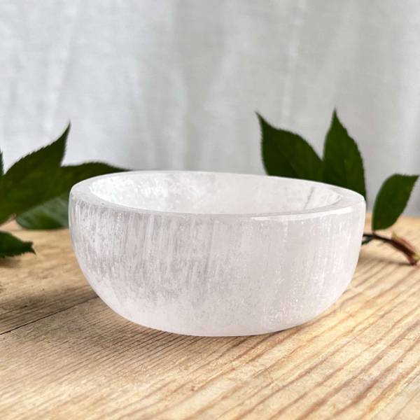 Selenite bowl - Image 3