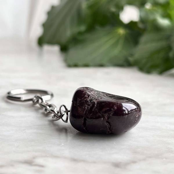 Garnet keyring - Image 2