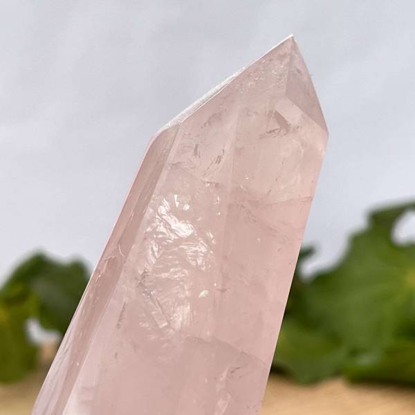 Rose quartz tower - Image 2