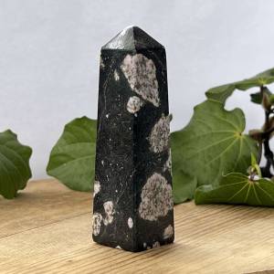 Luxullianite obelisk