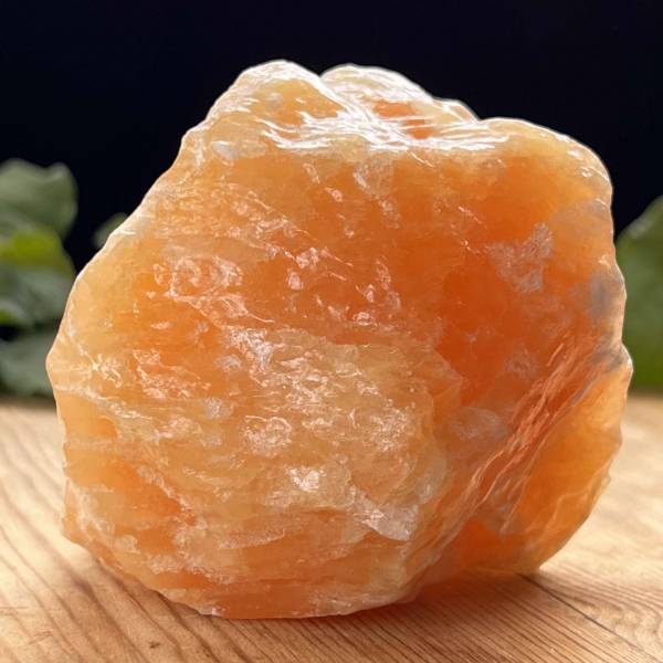 Orange calcite - Image 5