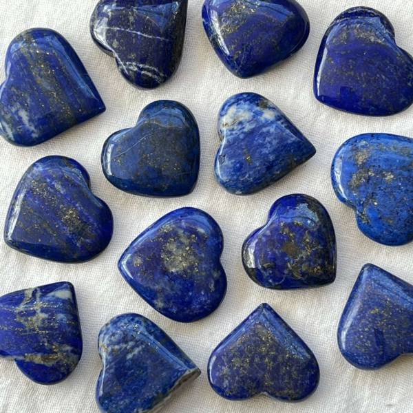 Lapis lazuli heart