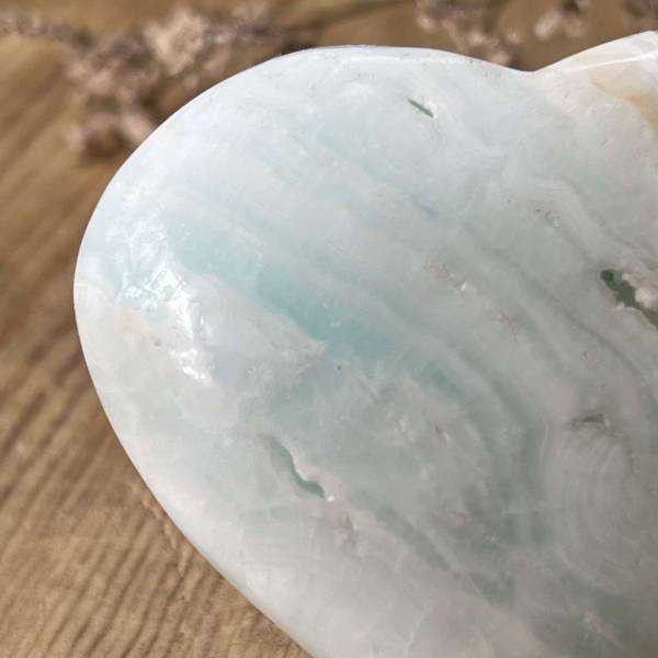 Caribbean calcite heart - Image 2