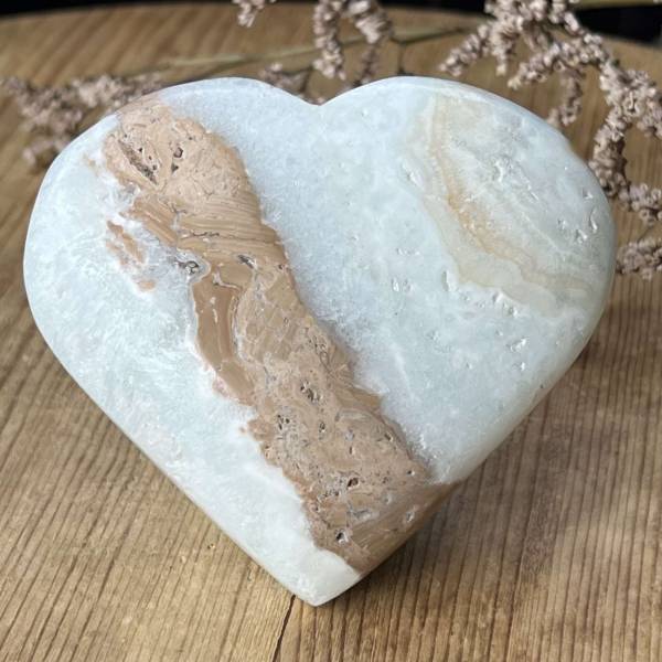 Caribbean calcite heart