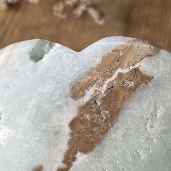 Caribbean calcite heart - Image 2
