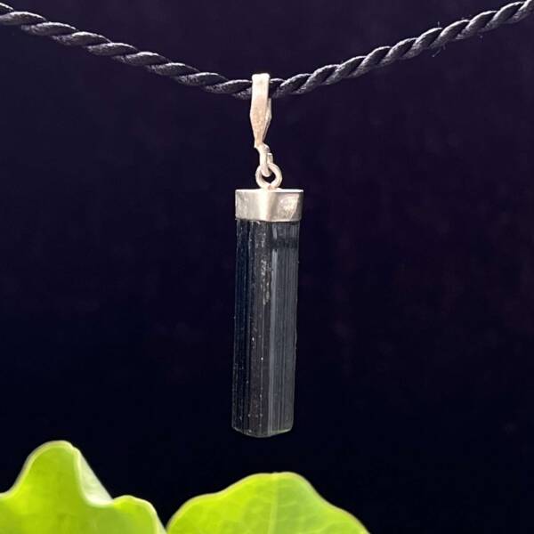 Black tourmaline pendant - Image 2