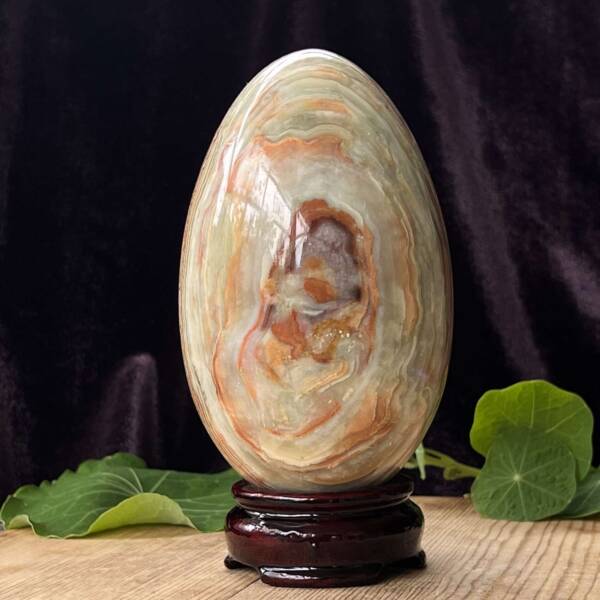 Banded calcite egg - Image 4