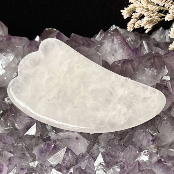 Rose quartz gua sha - Image 2