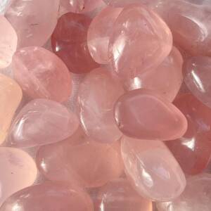 natural rose quartz tumblestones
