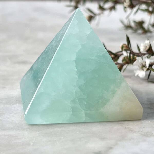 Pistachio calcite pyramid
