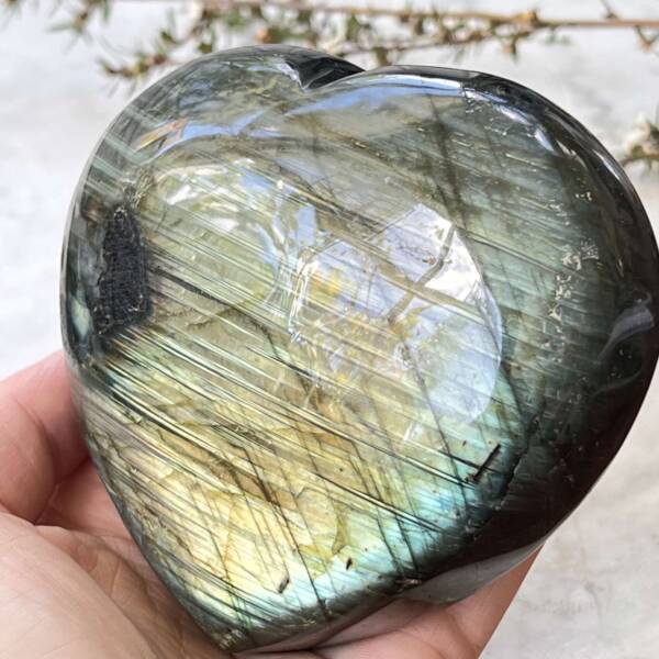 Labradorite heart - Image 3