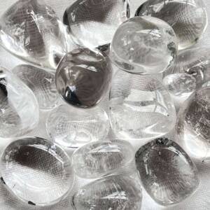 clear quartz tumblestones