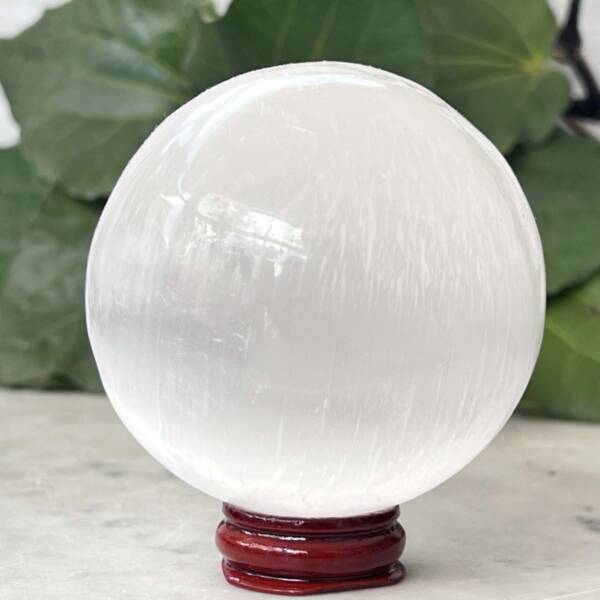 Selenite sphere