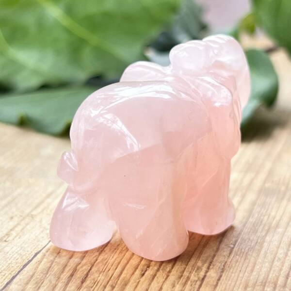 Rose quartz elephant - Image 2