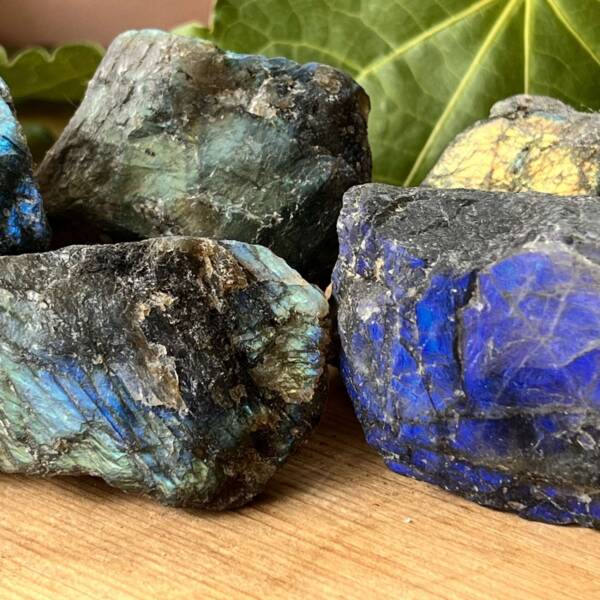 Labradorite - Image 2
