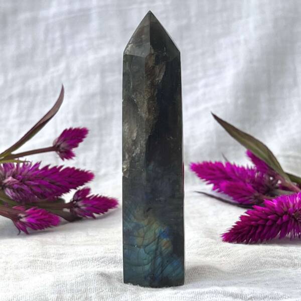 Labradorite tower - Image 3