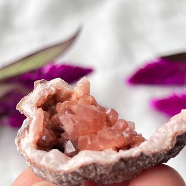 Pink amethyst cluster - Image 3