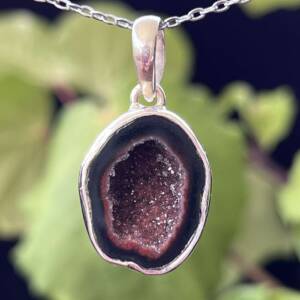 agate geode pendant set in silver