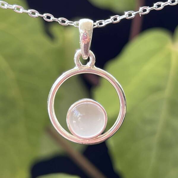 rose quartz cabochon pendant