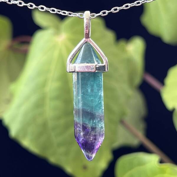 fluorite pendant