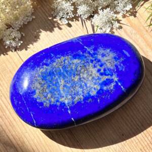 lapis lazuli soap palm stone