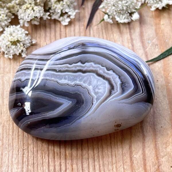 Botswana agate palmstone